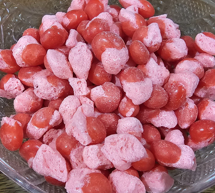 Moon Red Kick Bites